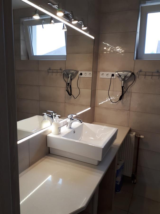 Kertvarosi Apartman II Tiszaújváros Eksteriør billede